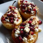 Gebackene Birnen mit Feta, Honig und Preiselbeeren