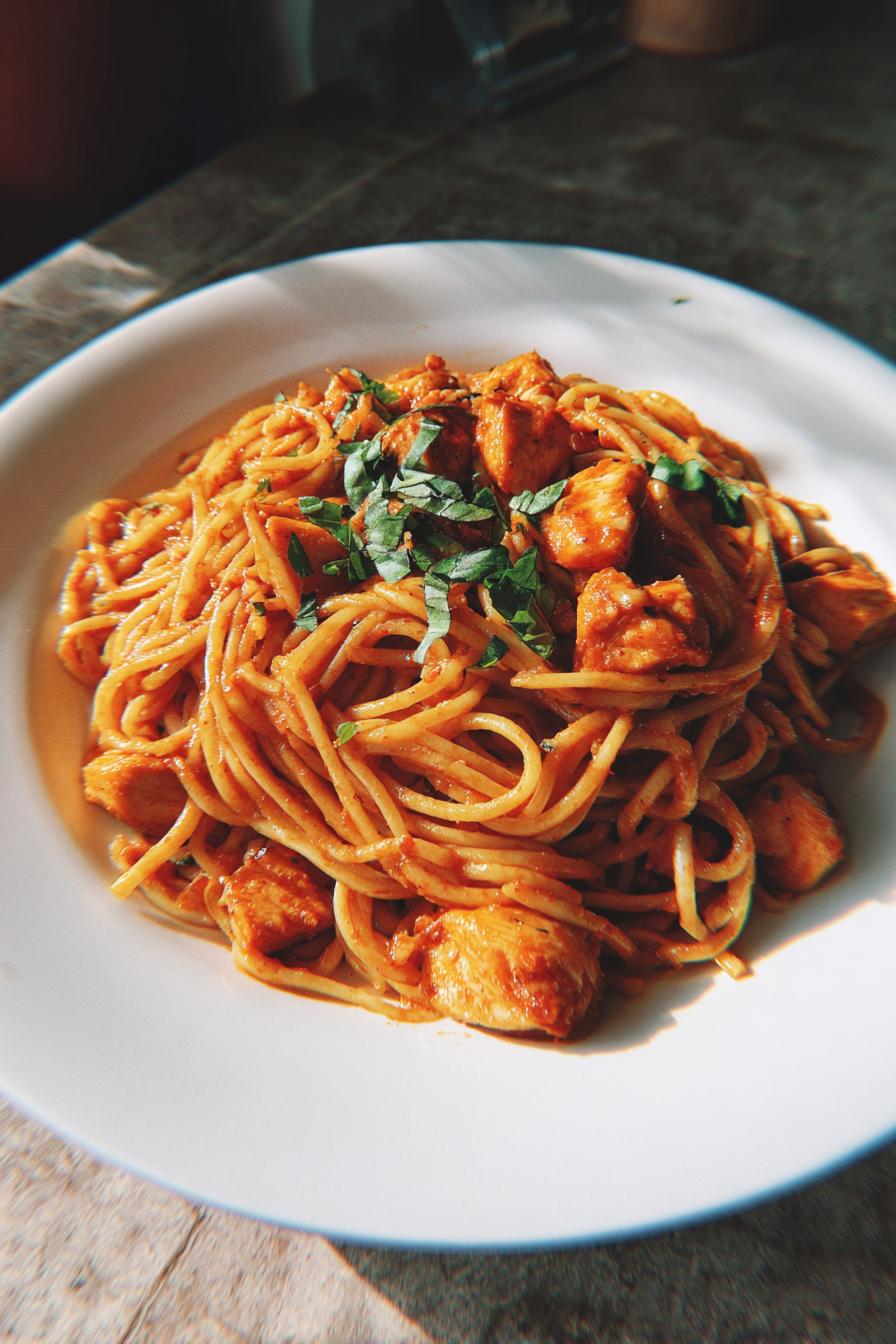 Würzige Tomaten Hähnchen Pasta - detail 1