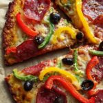 Bunte Low-Carb-Schüttelpizza