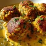 Vegane Linsenknödel in Curry-Sauce