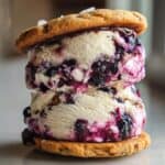 Blaubeer Eiscreme Sandwich Genuss