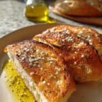 Grillbrot mit Olivenöl und Meersalz