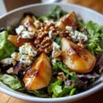 Herbstsalat mit karamellisierten Birnen