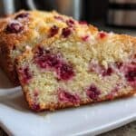 Zitronen Kastenkuchen mit Beeren