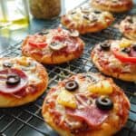 Mini Pizzen einfach selbst gemacht