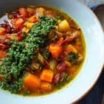 Winterlicher Gemüseeintopf mit Gremolata