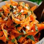 Karottensalat mit Ingwer-Sesam-Dressing