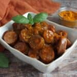 Currywurst selber machen mit einfacher Currywurst-Soße
