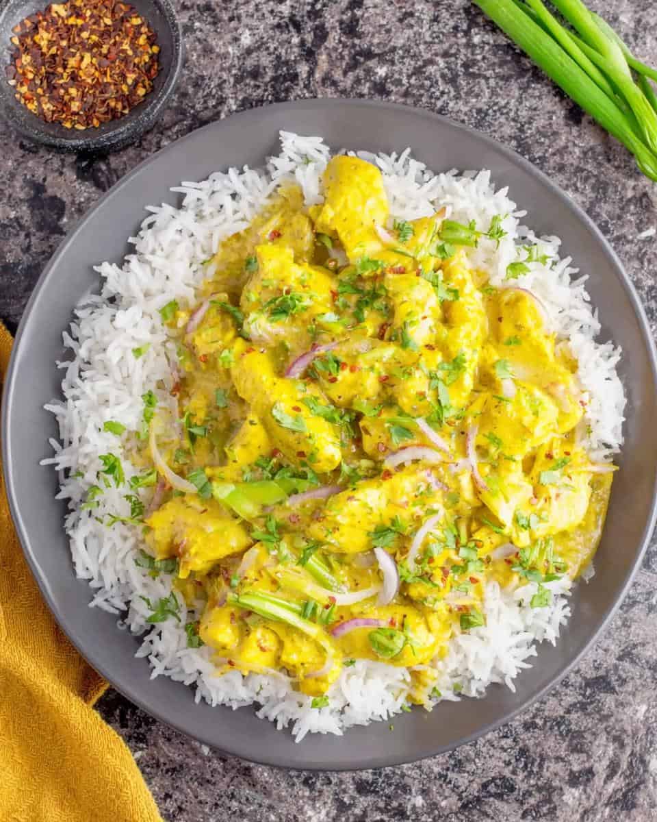 Einfaches indisches Hähnchen Curry mit Reis Rezept - detail 2