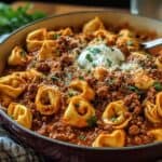 Blitz-Tortellini mit Hackfleischsauce für Eilige