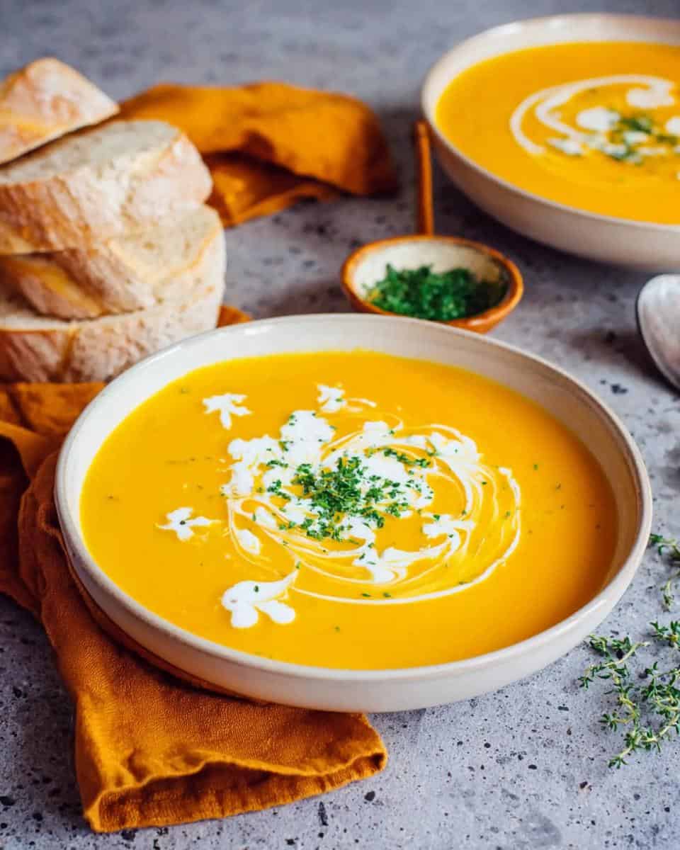 Schnelle cremige Butternut-Kürbis-Suppe - detail 1