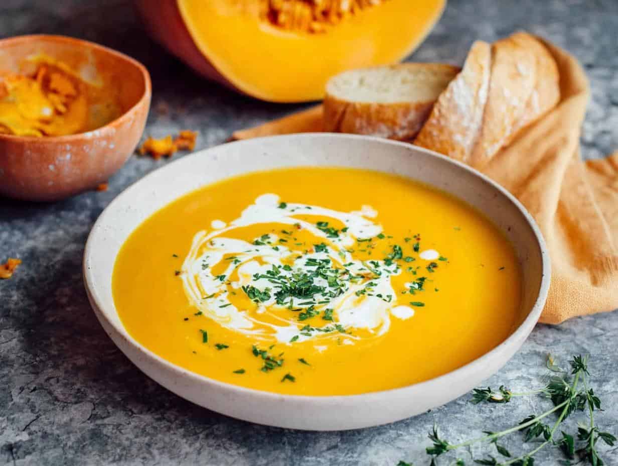 Schnelle cremige Kürbis-Suppe: 10 Min Glück pur
