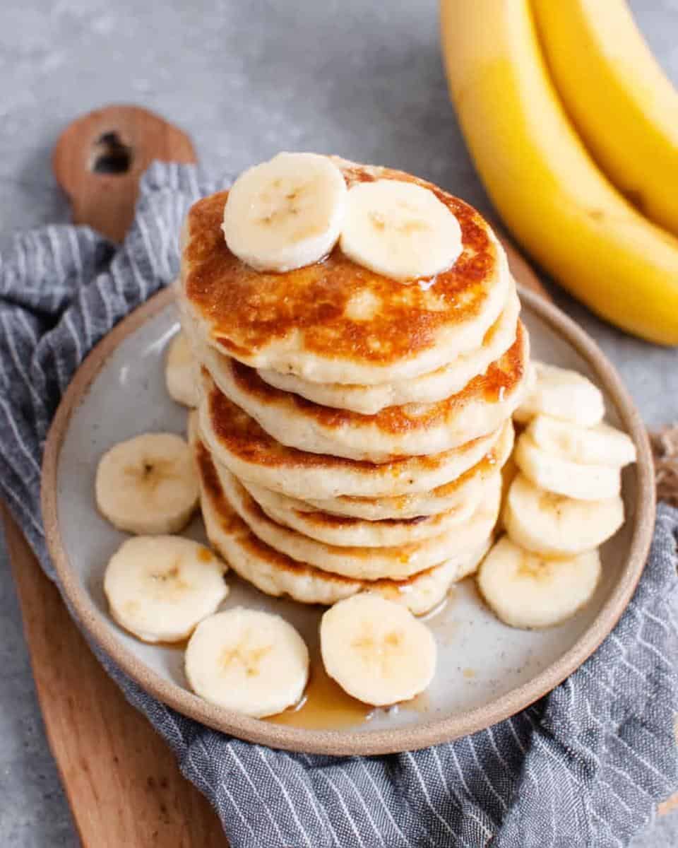 Einfache fluffige Bananen Pancakes ohne Ei - detail 1