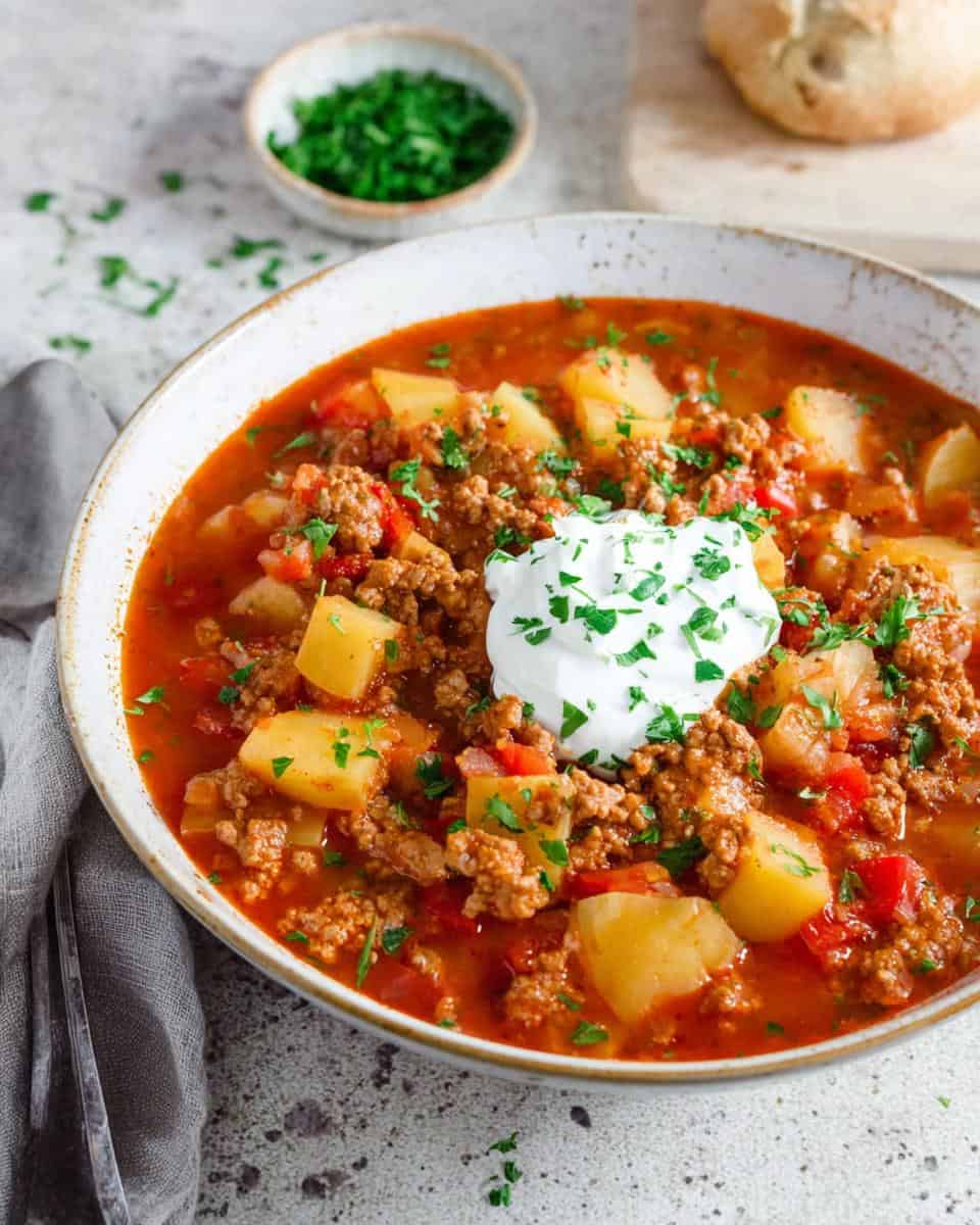 Einfacher Bauerntopf mit Rinderhackfleisch und Kartoffeln Rezept - detail 3