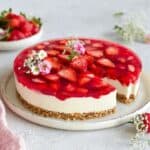 Einfacher Erdbeerkuchen mit Vanillepudding ohne Backen