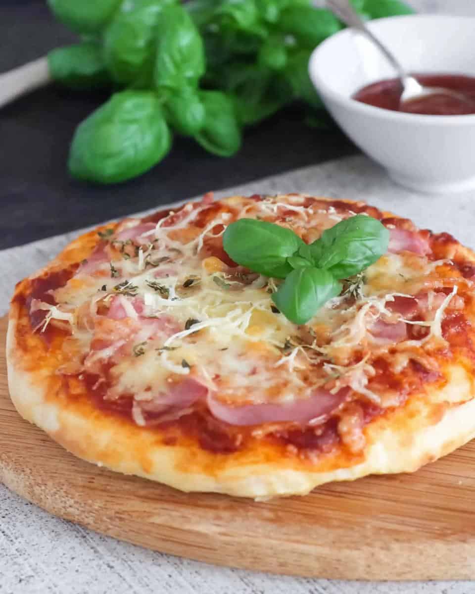 Einfaches Dinkel Pizzateig Rezept selber machen - detail 3