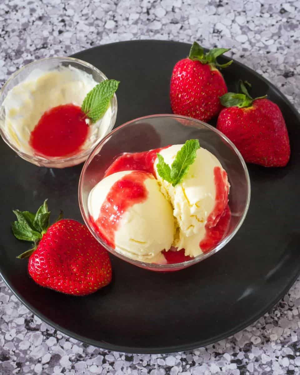 Einfaches cremiges Vanille Parfait Rezept ohne Eismaschine - detail 1