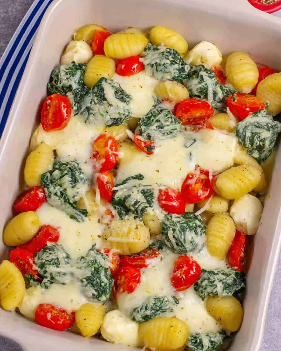 Gnocchi Auflauf mit Spinat Tomate Mozzarella 20 Minuten - detail 2