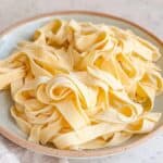 Pasta selber machen ohne Maschine und Ei