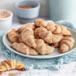 Schnelle Nusshörnchen mit Frischkäse ohne Hefe